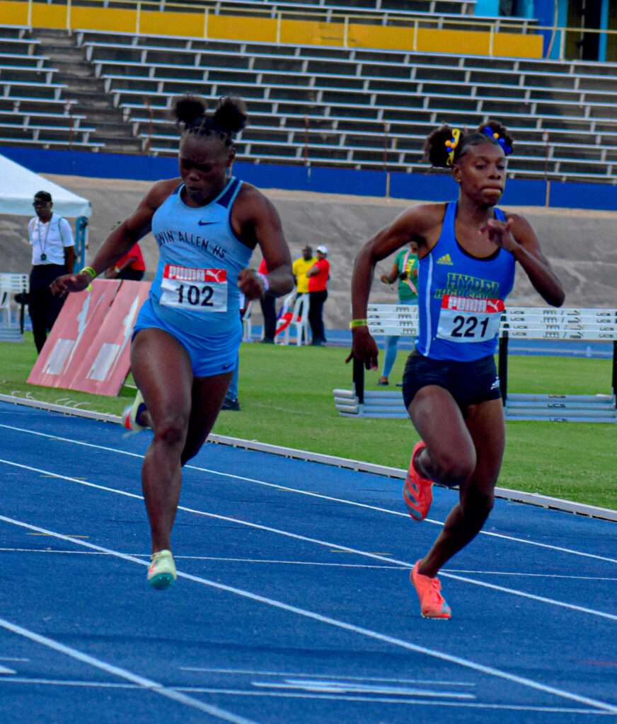 Serena Cole & Alana Reid battle to the line 100m - JAAA/Puma Carifta Trials 2023