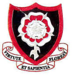 The Queen's School Crest